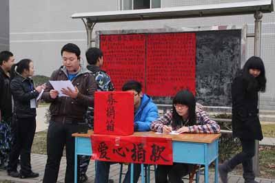 97久久人人超碰国产精品