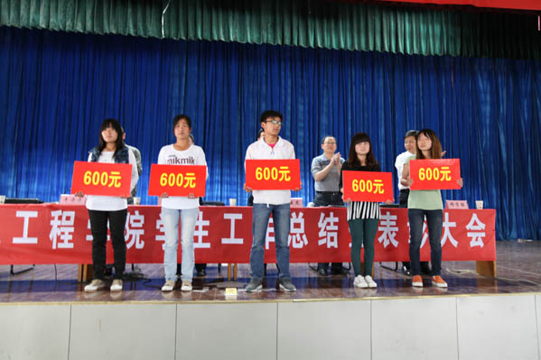 97久久人人超碰国产精品