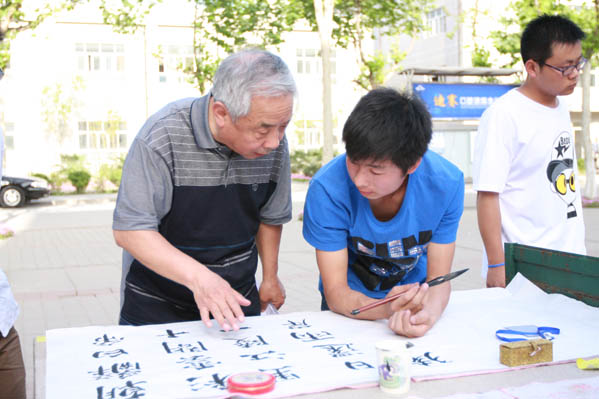 97久久人人超碰国产精品